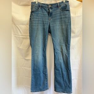Old Navy Women's Boot Cut Jeans in Blue